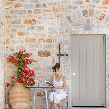 Salvia Otel Areopoli