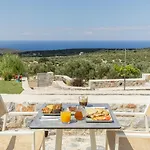 Salvia Hotel 3*